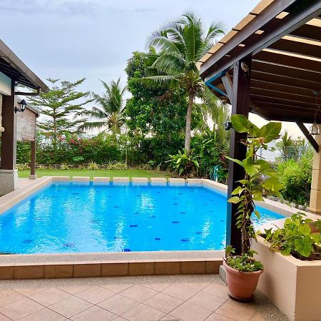 Melaka Beachfront Villa With Pool Buitenkant foto