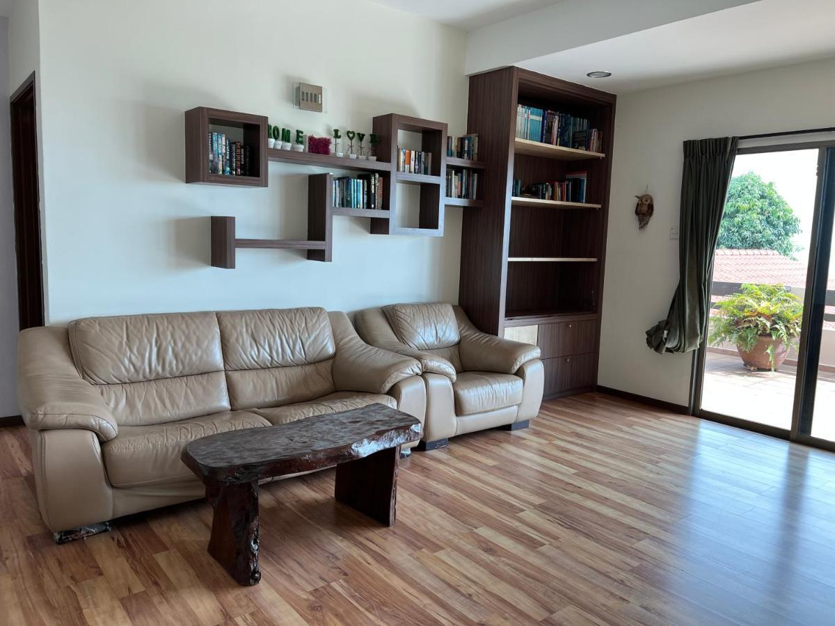 Melaka Beachfront Villa With Pool Buitenkant foto