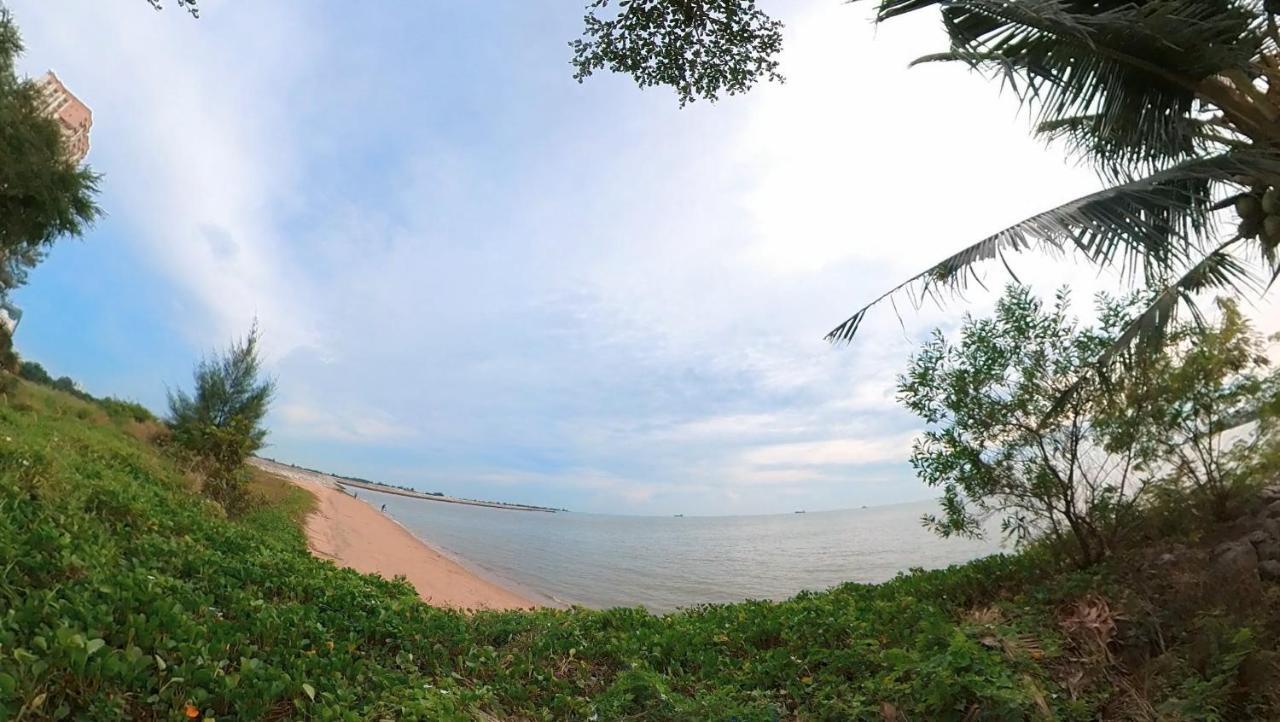 Melaka Beachfront Villa With Pool Buitenkant foto